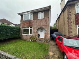 21, Maundeville Crescent, Christchurch BH23 2EW