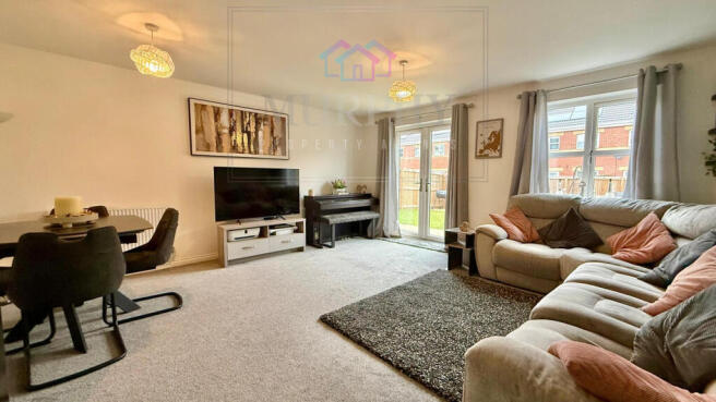 WhatsApp Image 2026-04-01 at 16.15.01 (7).jpeg