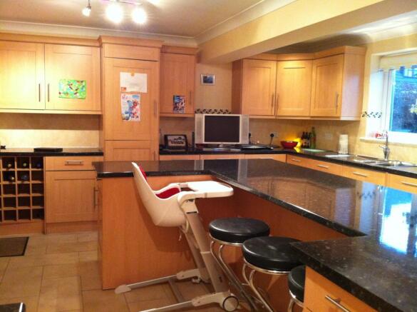 Photo 5