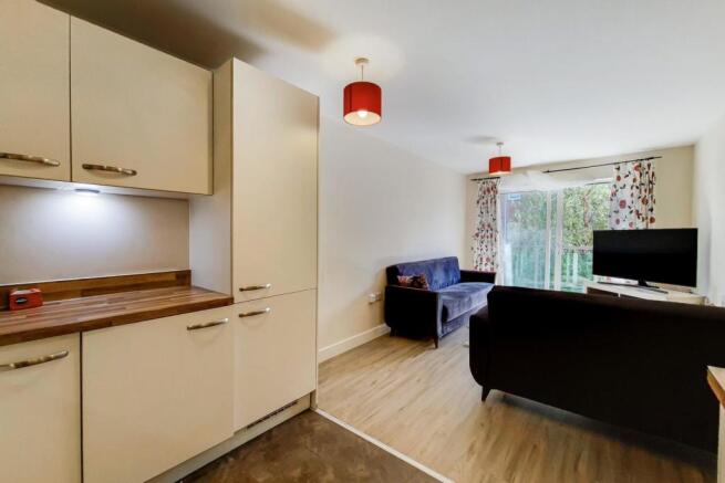 2_Kitchen-Reception-2.jpg