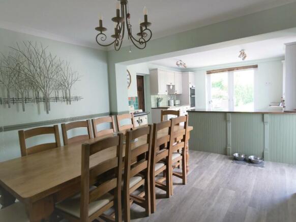 Kitchen/Dining