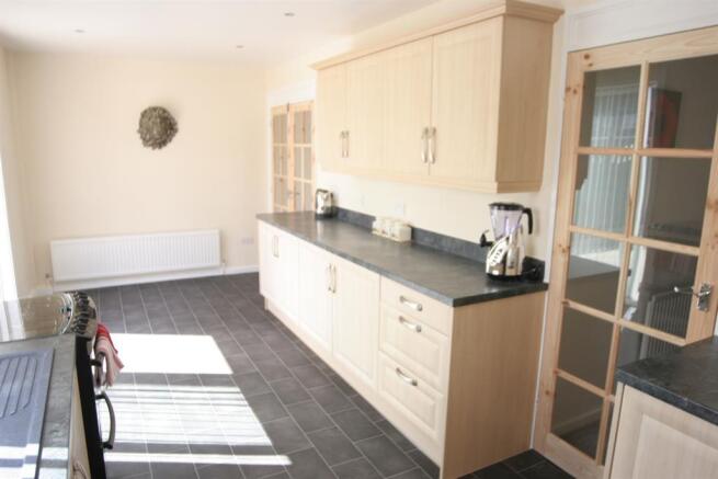 Kitchen 1