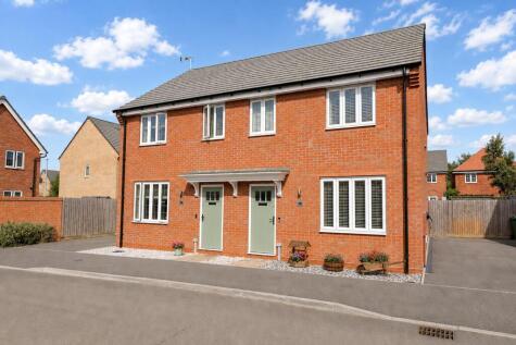 Moorhen Grove, Southam