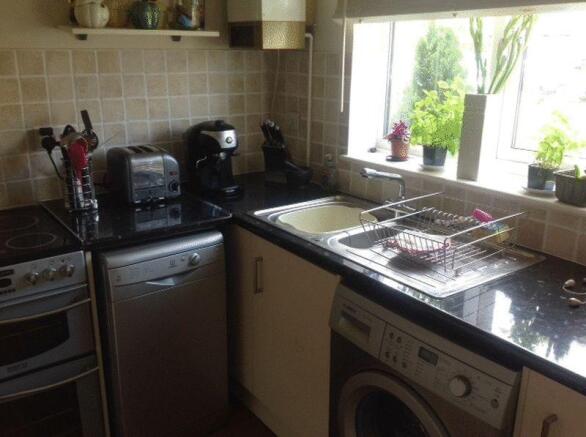 Kitchen & ...