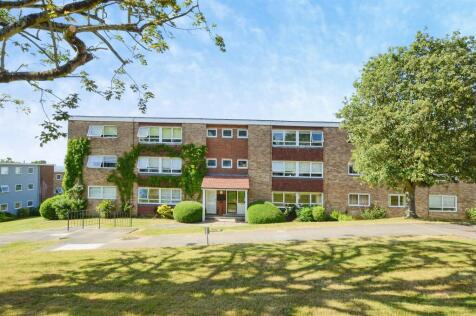 The Four Tubs, Bushey