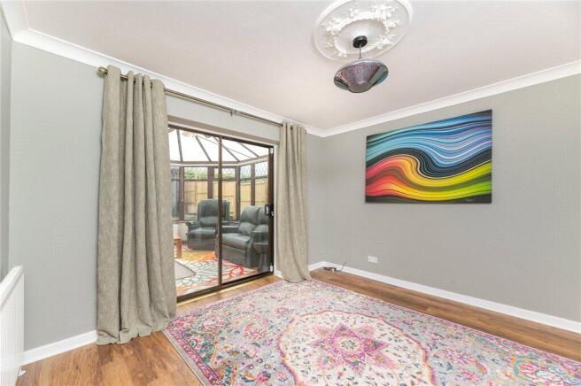 4 bed Detached for sale Image 9