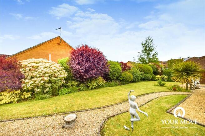Outside/Gardens
