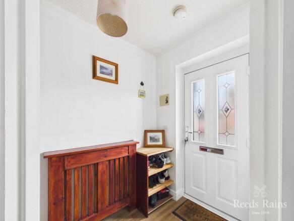 4 bed Detached for sale Image 11