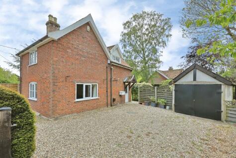 Wymondham Road, Wreningham, Norwich