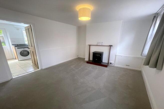 Lounge/sitting room