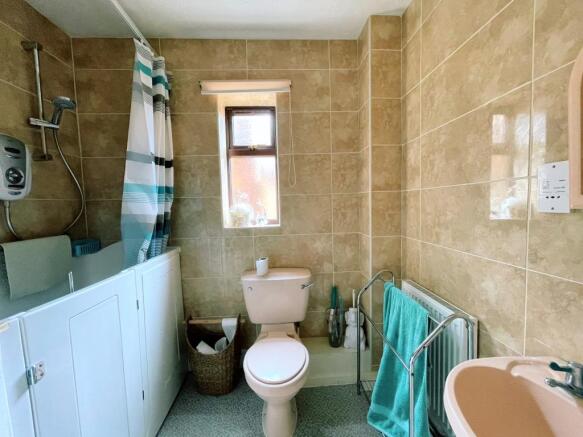 Photo 6