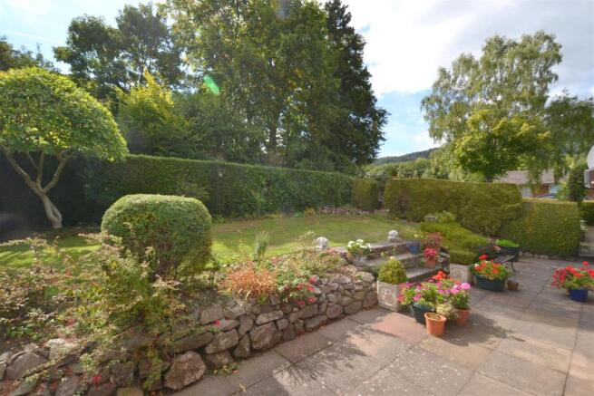 garden1.jpg