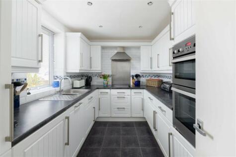 Llwyn Gwalch, Morfa Nefyn, LL53