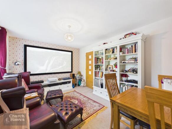 Coopers Avenue, Heybridge photo 4