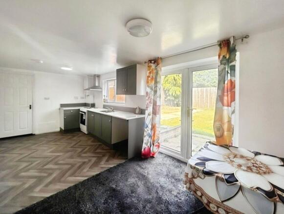 Kitchen/Lounge