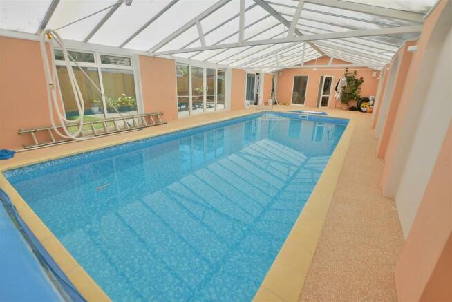 pool 2.jpg