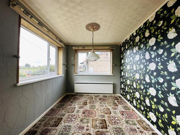 3 bed Detached Bungalow for sale Image 8