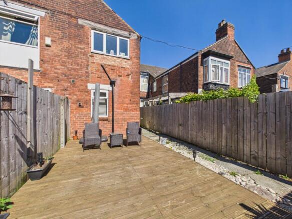 2 bed Terraced for sale Image 9