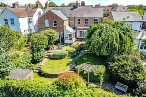 3, Offa Road, St Albans AL3 4QR