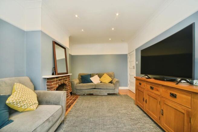 Dairsie Road, London, SE9 photo 3