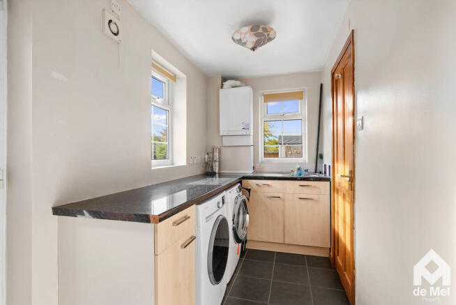 Tobyfield Road, Bishops Cleeve photo 4