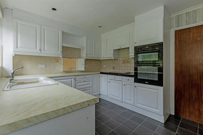 Kitchen-2.jpg