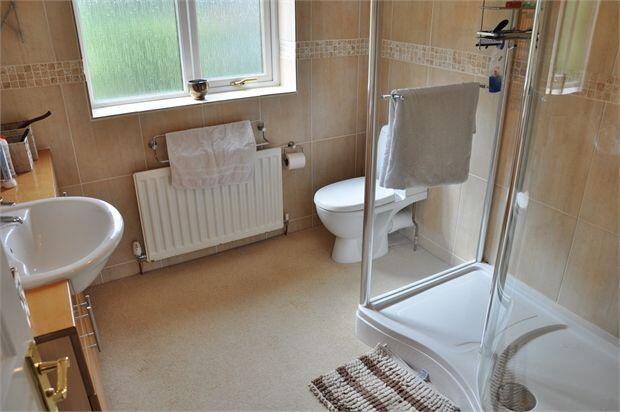 Master En-Suite