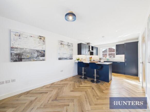 3 bed Semi-Detached for sale Image 7