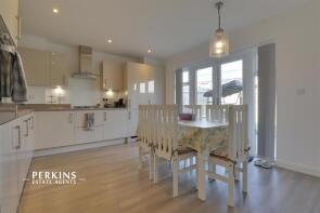 10, Barn Owl Lane, Aylesbury HP17 8FR