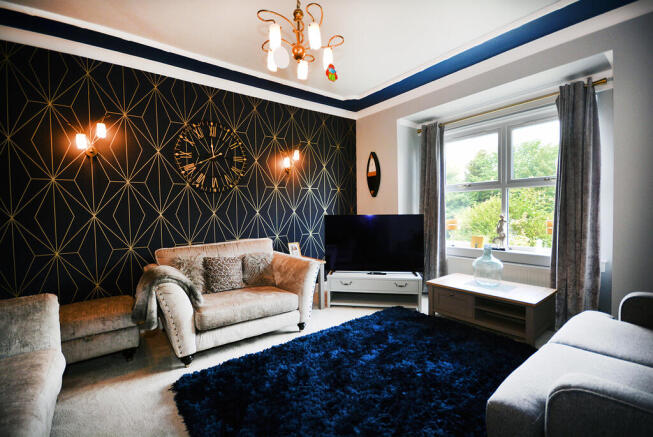 Lounge 3
