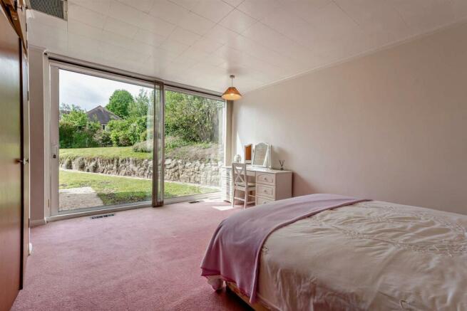 8596096-interior11-800.jpg