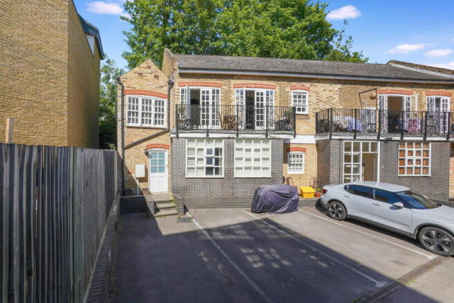 Photo 16