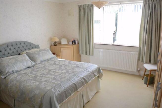 BEDROOM 2 (front)