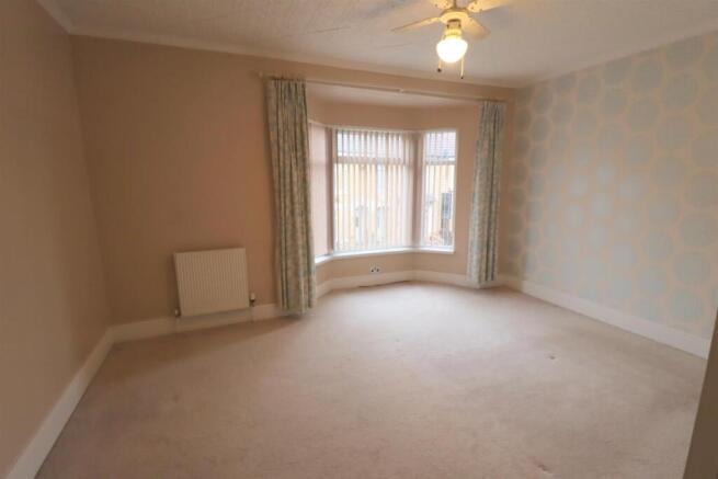 3 bed End of Terrace to rent Image 8