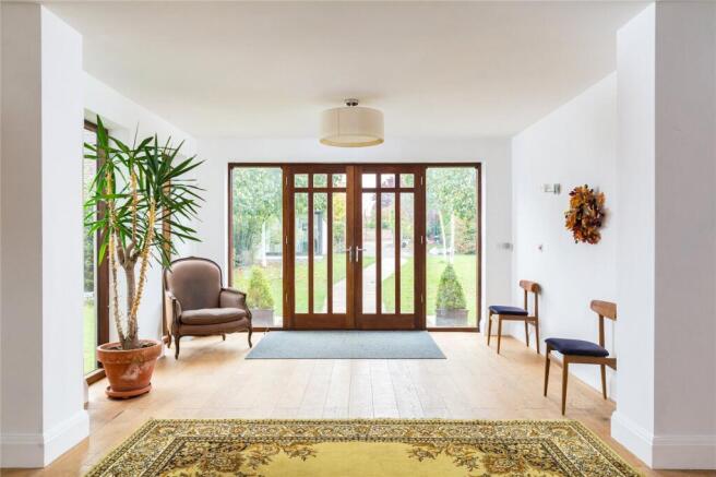 4 bed Detached for sale Image 9