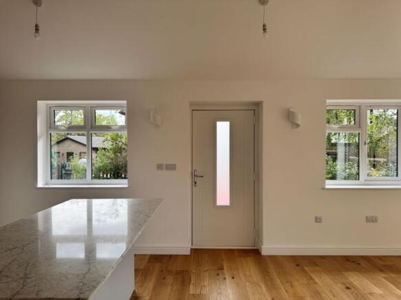 Brook View, Woolborough Lane, Outwood, Surrey, RH1 5QR photo 4