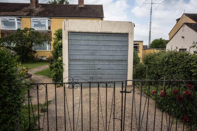 Garage & p...