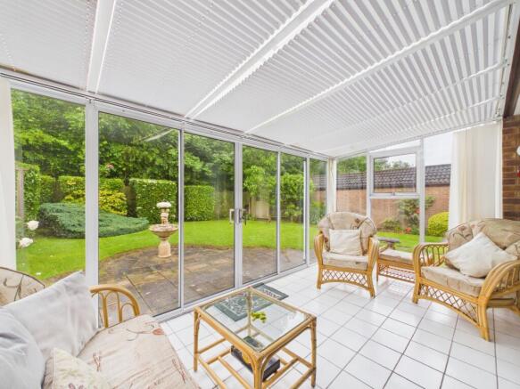 Marchington Close, Allestree photo 4