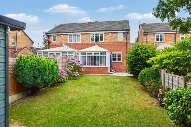 3 bed Semi-Detached for sale Image 9