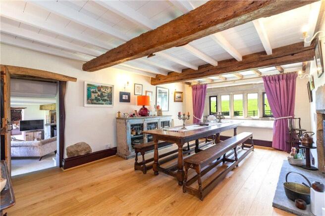 4 bed Barn Conversion for sale Image 11