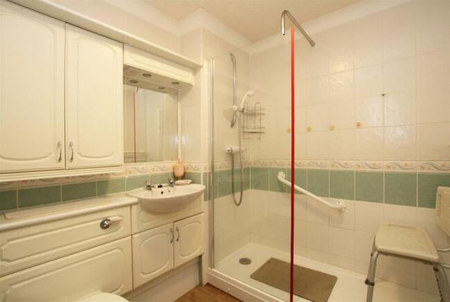 12PC - Bathroom.jpg