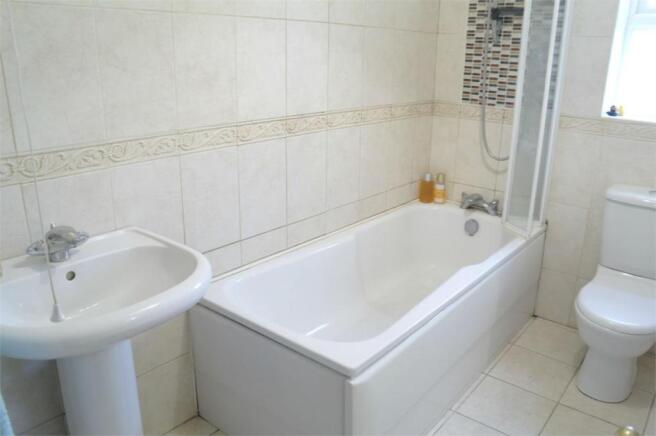 Photo 10