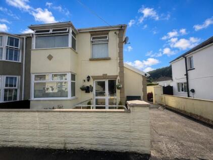 Godfrey Avenue, Glynneath, Neath, Neath Port Talbot.