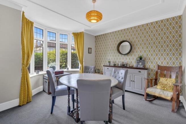4 bed Semi-Detached for sale Image 12