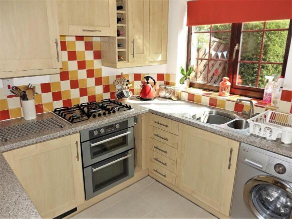 Photo 3