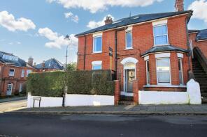 12, Cargate Avenue, Aldershot GU11 3EP