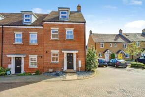 7, Bunting Close, Hemel Hempstead HP3 0FX