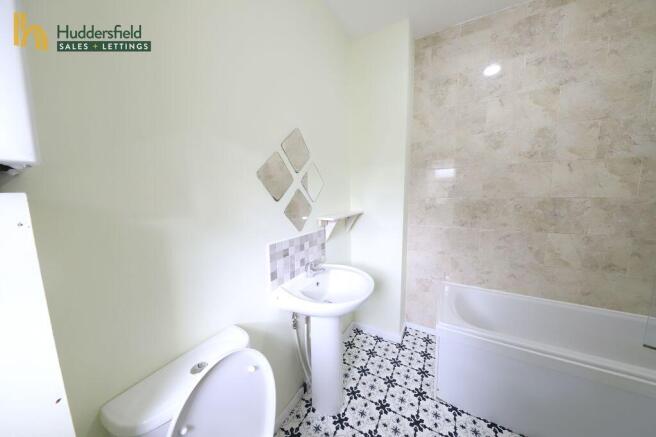 2 bed Detached to rent Image 10