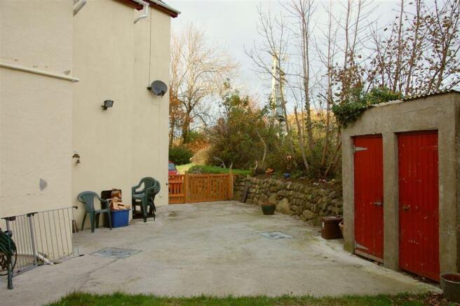 Photo 10