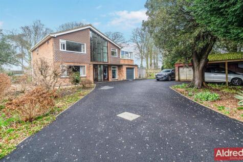 Station Road, Corton, Lowestoft, Suffolk